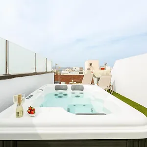  Apartment Luxury Penthouse With Jacuzzi La Strada Spain